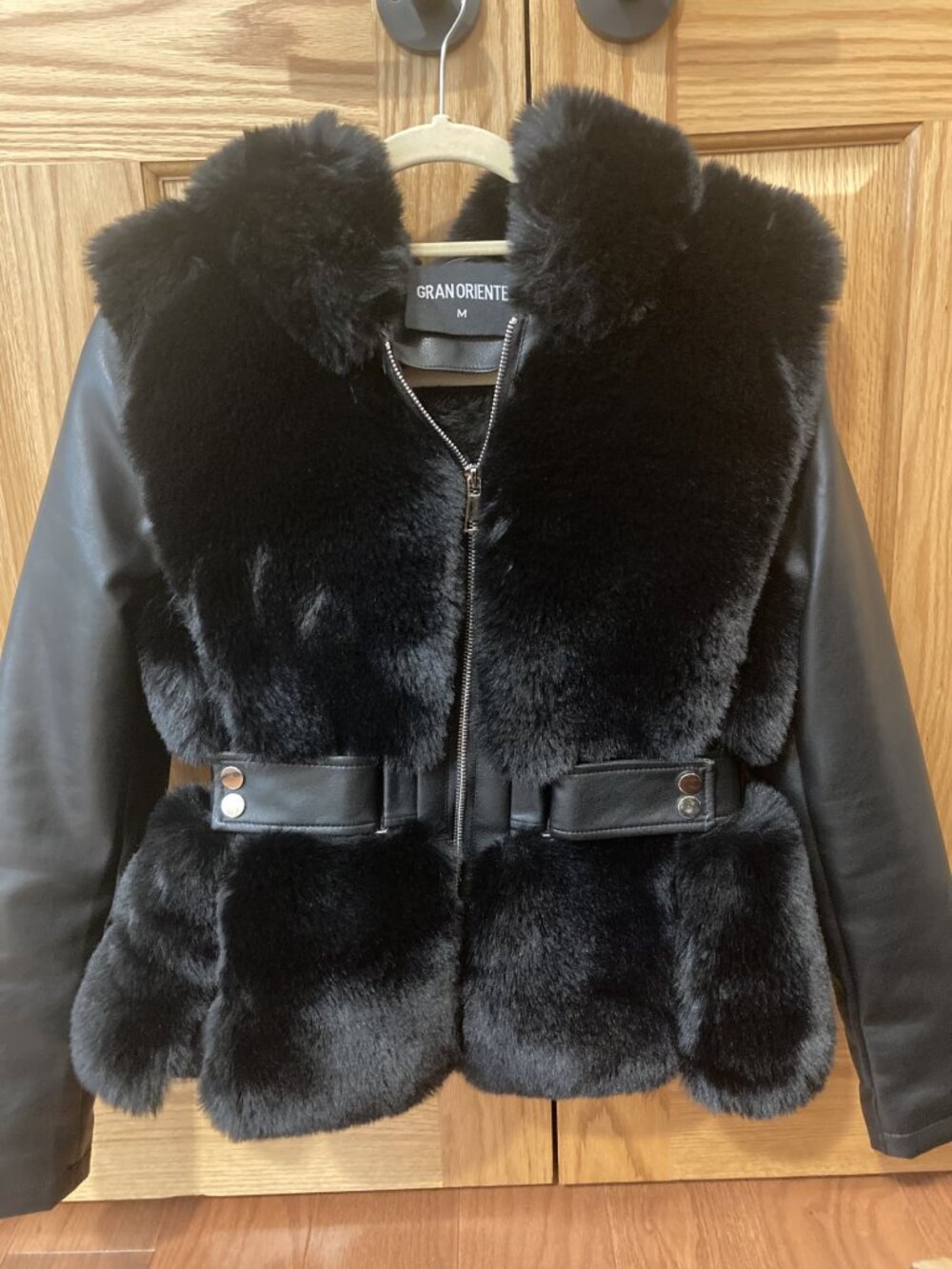 GranOriente Women's Faux Leather with Faux Fur Lining